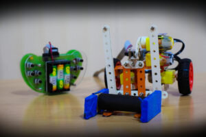 ROBOTICS01